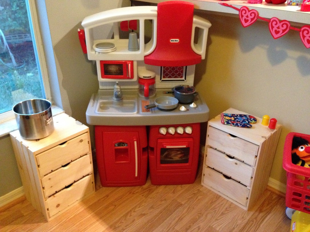 2014-02-02_play kitchen update