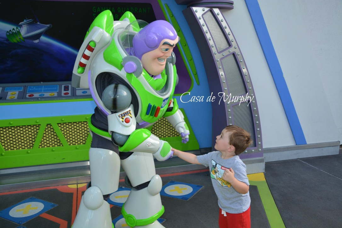 2015-05-25_Disney Handshake BuzzEDITED